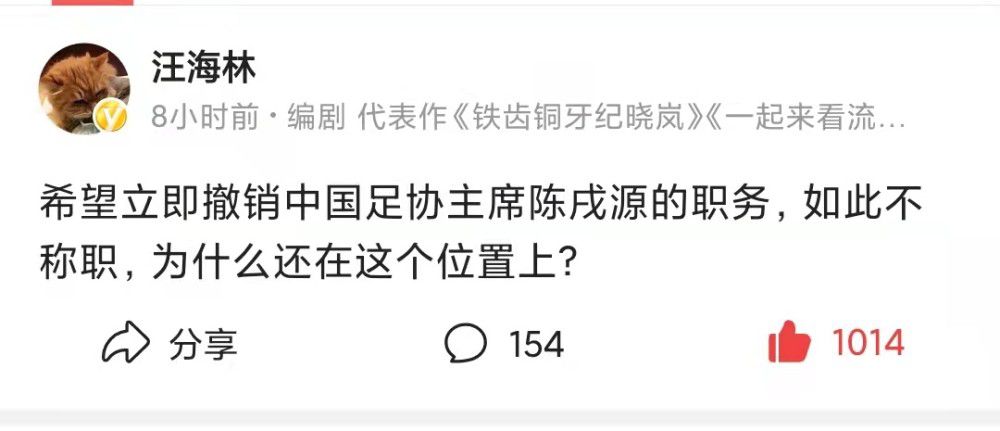 第二节76人攻势依旧凶猛，恩比德单节砍下15分带队继续扩大优势。